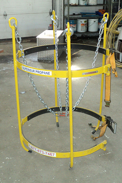 outil de levage pour bonbonne industrielle - ABMS / Mecaconcept Canada